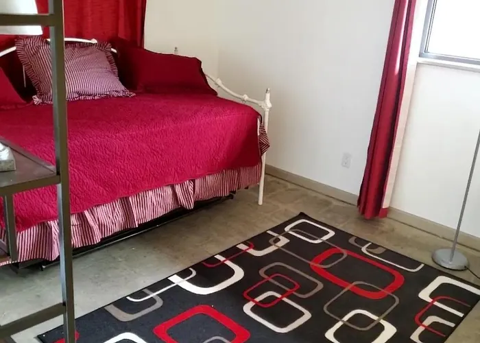 Dipeso House Holiday home *
