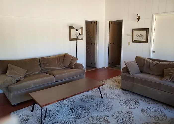 Holiday home Dipeso House *